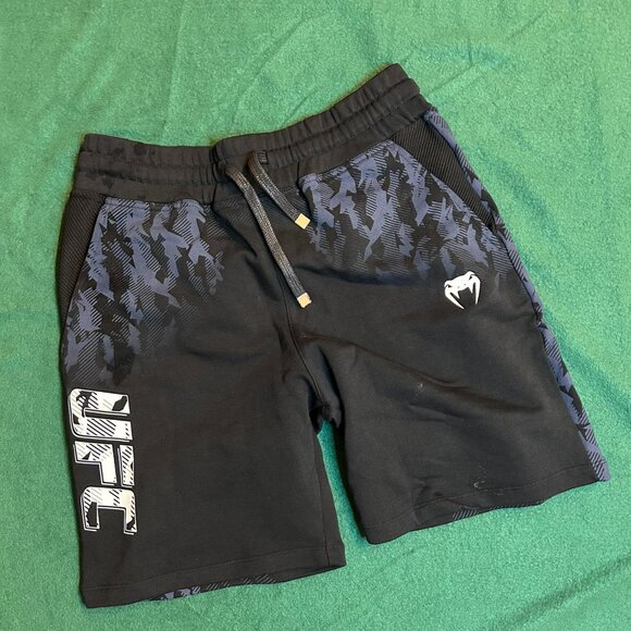 Venum UFC Fight Week Shorts - NWOT - Picture 2 of 5
